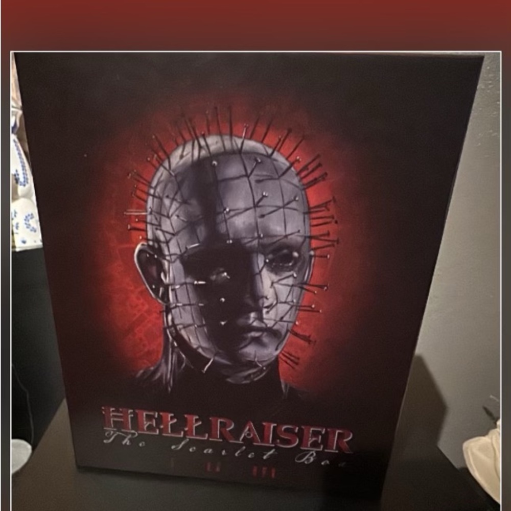 Hellraiser Scarlet Edition Blu Ray - like new